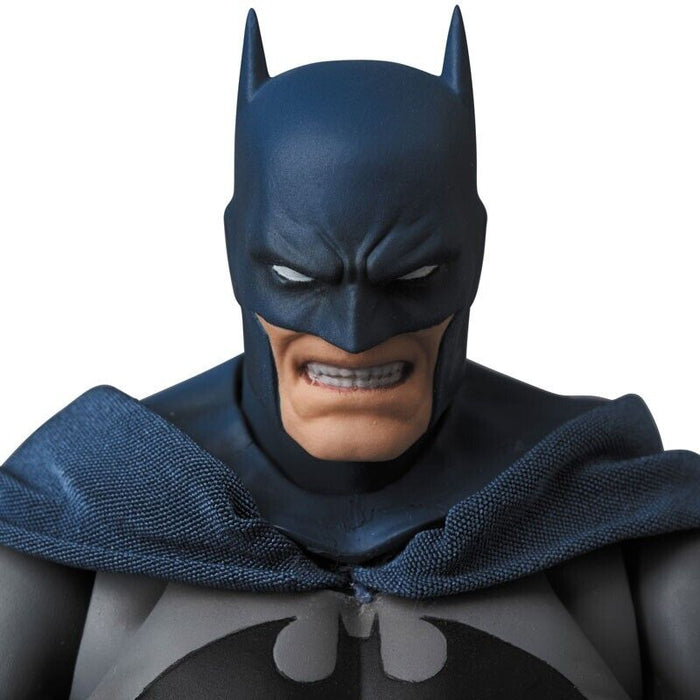 Medicom Toy Mafex Nr. 105 Batman Hush Action Figur Japan Beamter