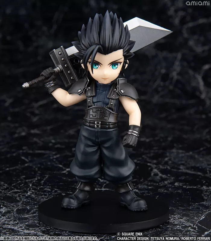 Square Enix Final Fantasy VII Wiedergeburt entzückende Kunst Zack Fair Figur Japan