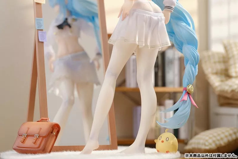 Azur Lane Janus a peur de changer ... vêtements ver. 1/7 figure officielle du Japon