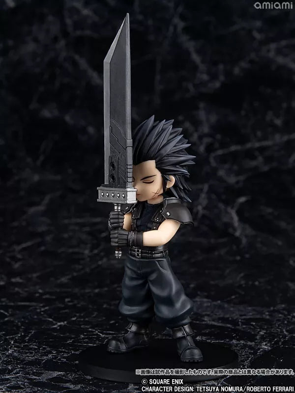 Square Enix Final Fantasy VII Wiedergeburt entzückende Kunst Zack Fair Figur Japan