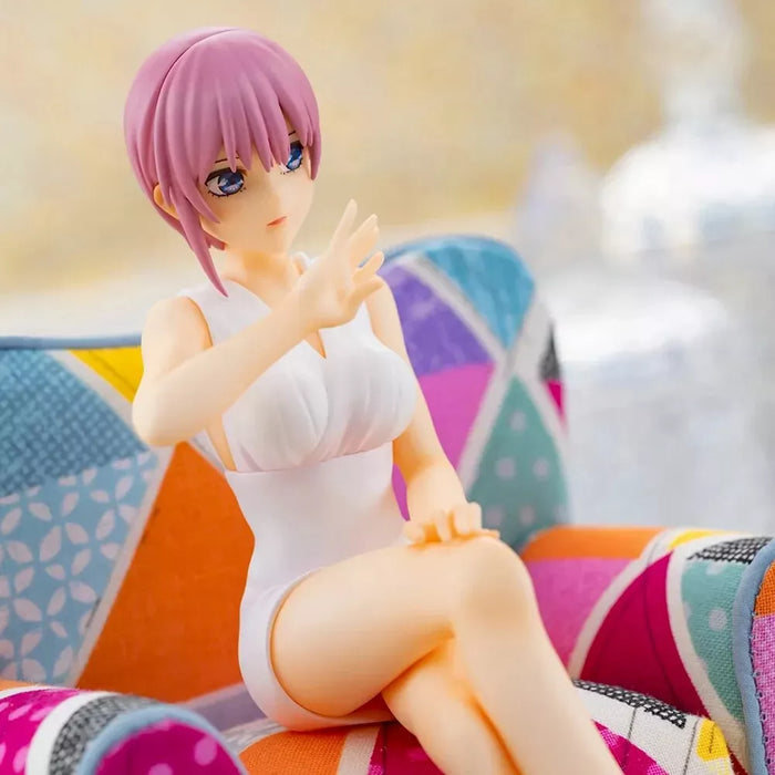 Sega, o quintessial quintuplets ichika Nakano Premium Chokonose Figura