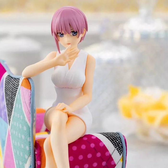 Sega Die typischen Quintuplets Ichika Nakano Premium Chokonose Figur Japan