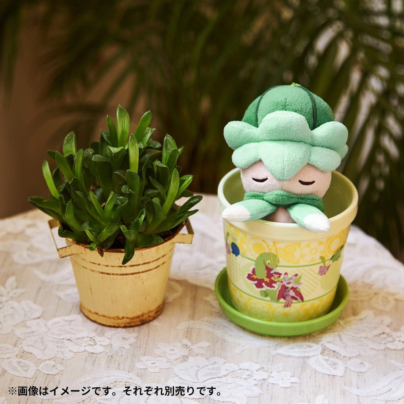 Pokemon Center Original Full Bloom Fomantis Plush Keychain JAPAN OFFICIAL