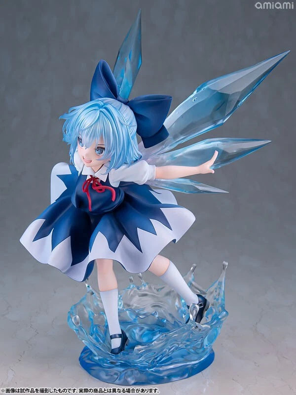 Furyu Cirno Illustration par Uuzan 1/7 Figure Japon Officiel