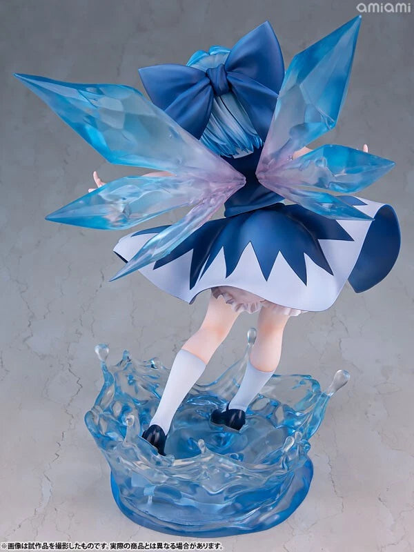 Furyu Cirno Illustration par Uuzan 1/7 Figure Japon Officiel