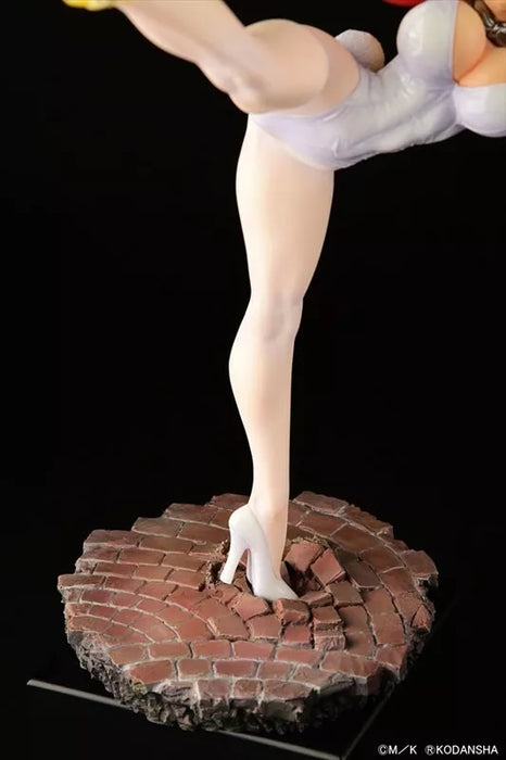 Fairy Tail Erza Scarlet High Kick ver. White Rabbit 1/6 Figure JAPAN OFFICIAL