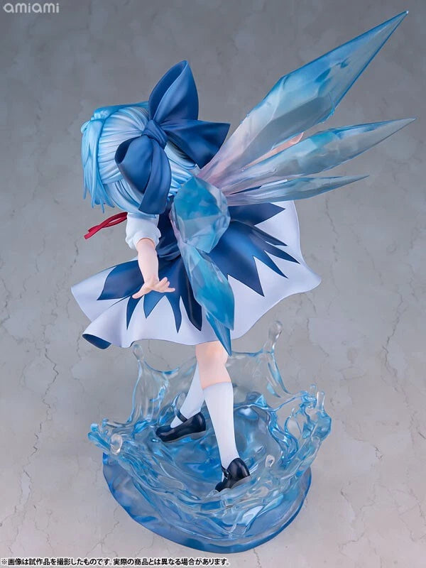 Furyu Cirno Illustration par Uuzan 1/7 Figure Japon Officiel