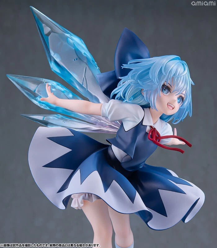 Furyu Cirno Illustration par Uuzan 1/7 Figure Japon Officiel