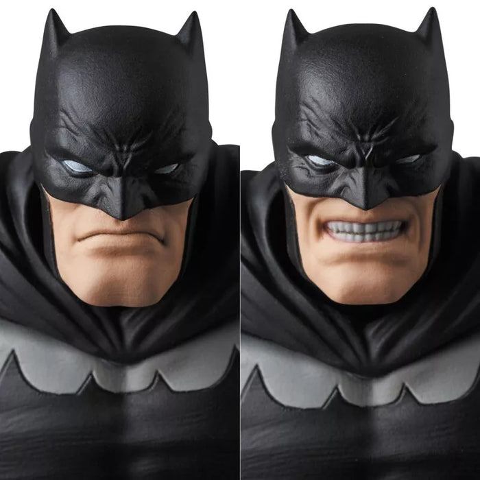 Medicom Toy Mafex No.106 O Cavaleiro das Trevas Retorna Batman Ação Figura Japão