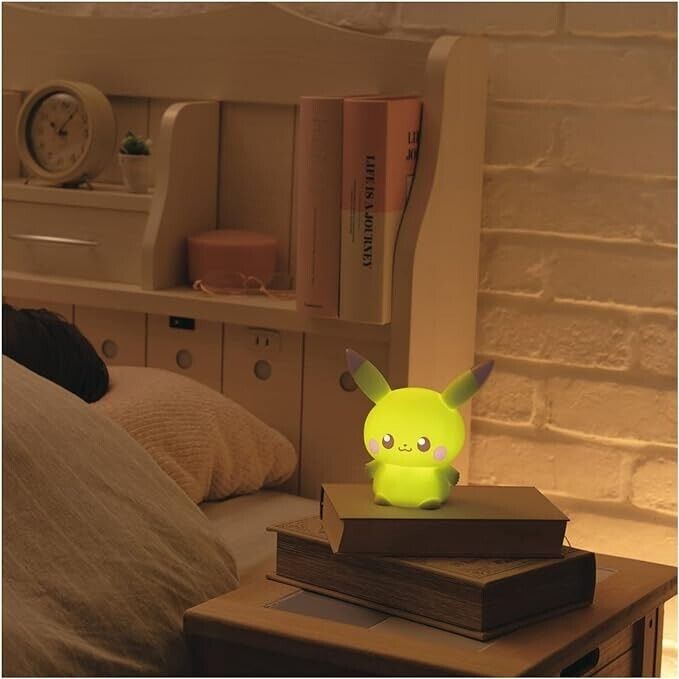Takara Tomy Pokemon Pokepiece Puni Kyun Light Pikachu JAPAN OFFICIAL