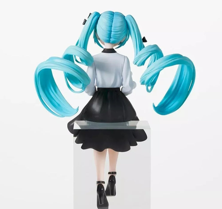 SEGA Chokonose Premium Figure Hatsune Miku Cinnamoroll Osumashi Ver. JAPAN