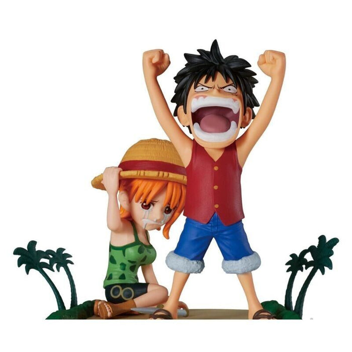 Banpresto One Piece World Collectible Figure Log Stories Luffy & Nami Figure