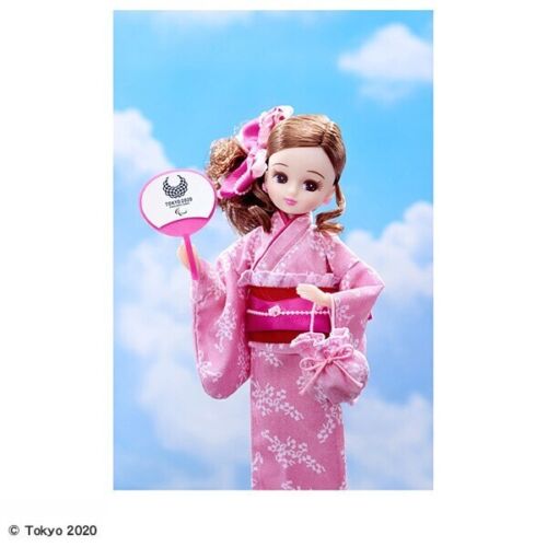 Takara Tomy Licca Chan Yukata Doll Tokyo 2020 Emblem paralympique Japon Officiel
