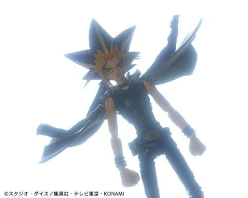 Revoltech Amazing Yamaguchi Yu-Gi-Oh! Duel Monsters Yami Yugi Action Figure