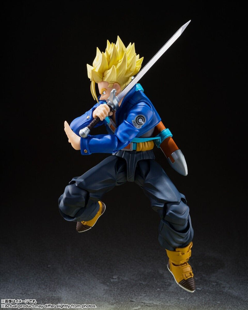 S.H.Figuarts Dragon Ball Z Super Saiyan Trunks Boy from the Future Action Figure