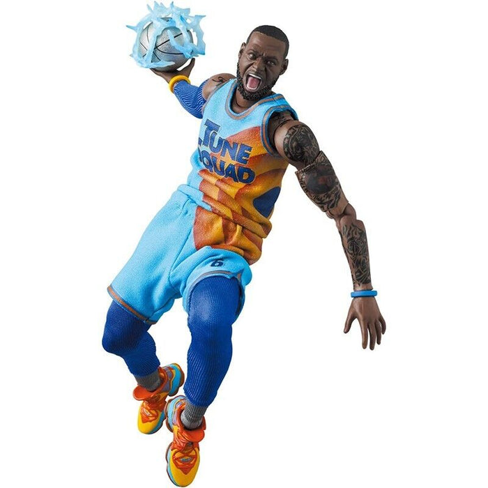 MAFEX No.197 LeBron James SPACE JAM: A NEW LEGACY Ver. Action Figure ZA-527